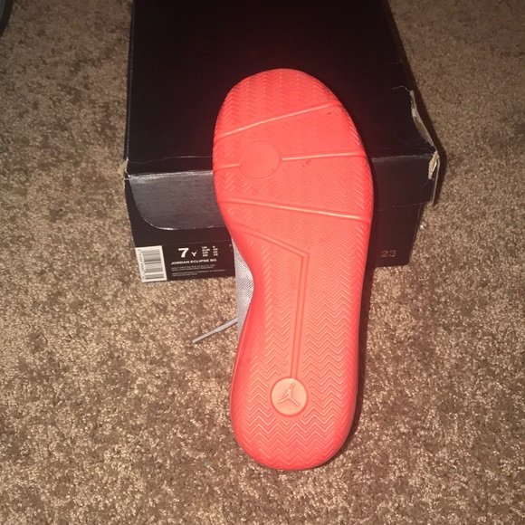 Jordan Esclipse - Picture 4 of 4